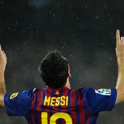 Messi Crosses the World to Chase Final Dream